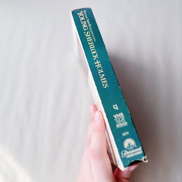 Young Sherlock Holmes VHS - Tested - Picture 6 of 6